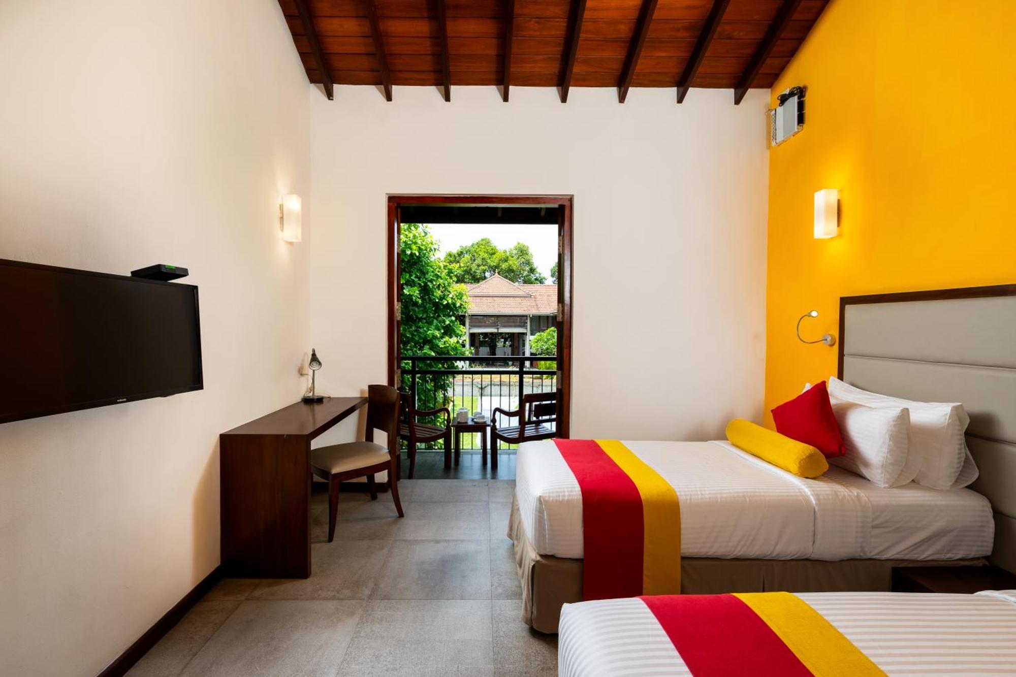 The Thinnai - All-Suites Boutique Hotel Jaffna Exterior photo